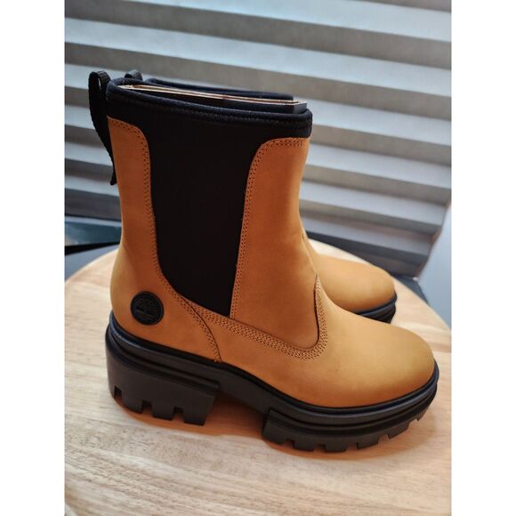 Timberland Everleigh Chelsea Boots | Women's size 8.5 | Wheat Nubuck - Picture 4 of 16